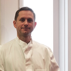 OSMIN DENTURE CLINIC & PREMIER DENTAL HEALTH CENTER